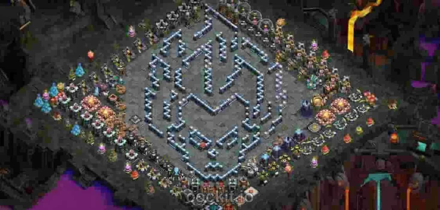 TH13 War Base
