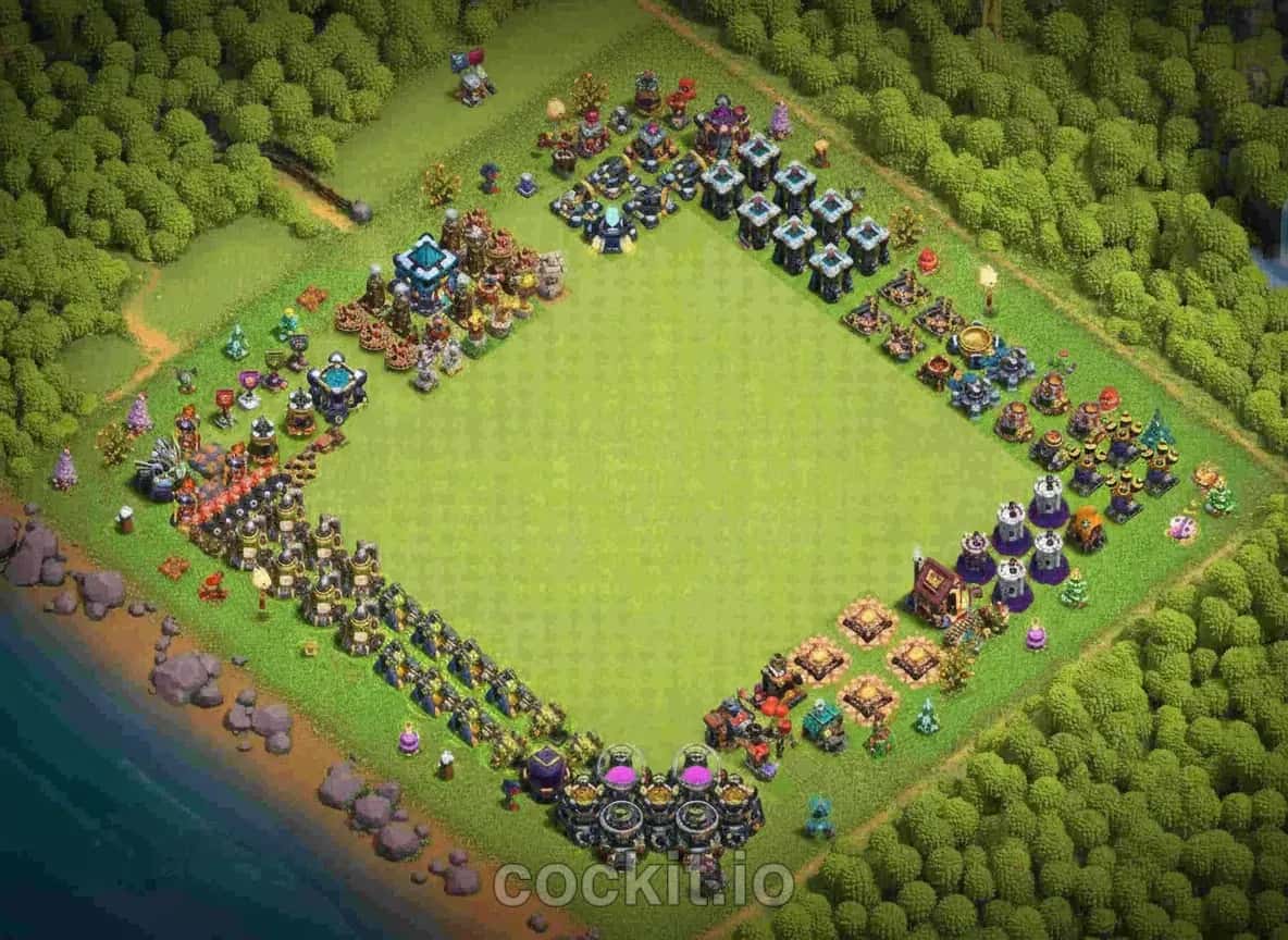 TH13 War Base