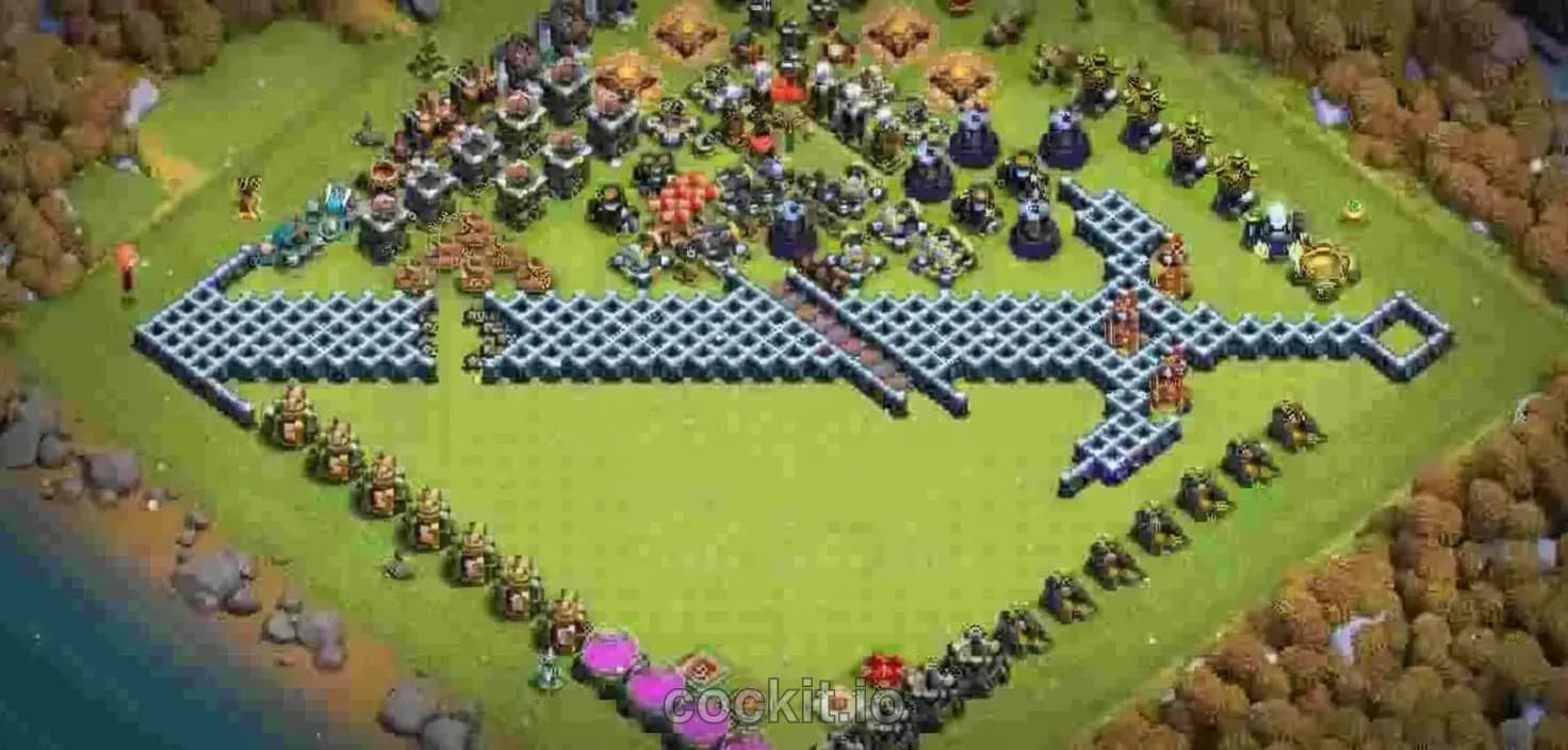 TH13 War Base