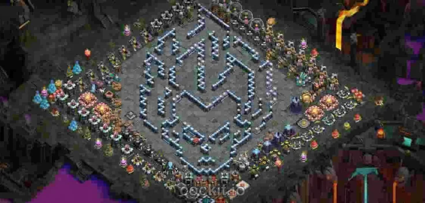 TH13 War Base