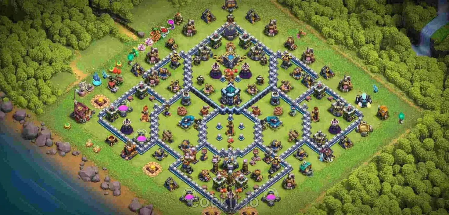 TH13 War Base